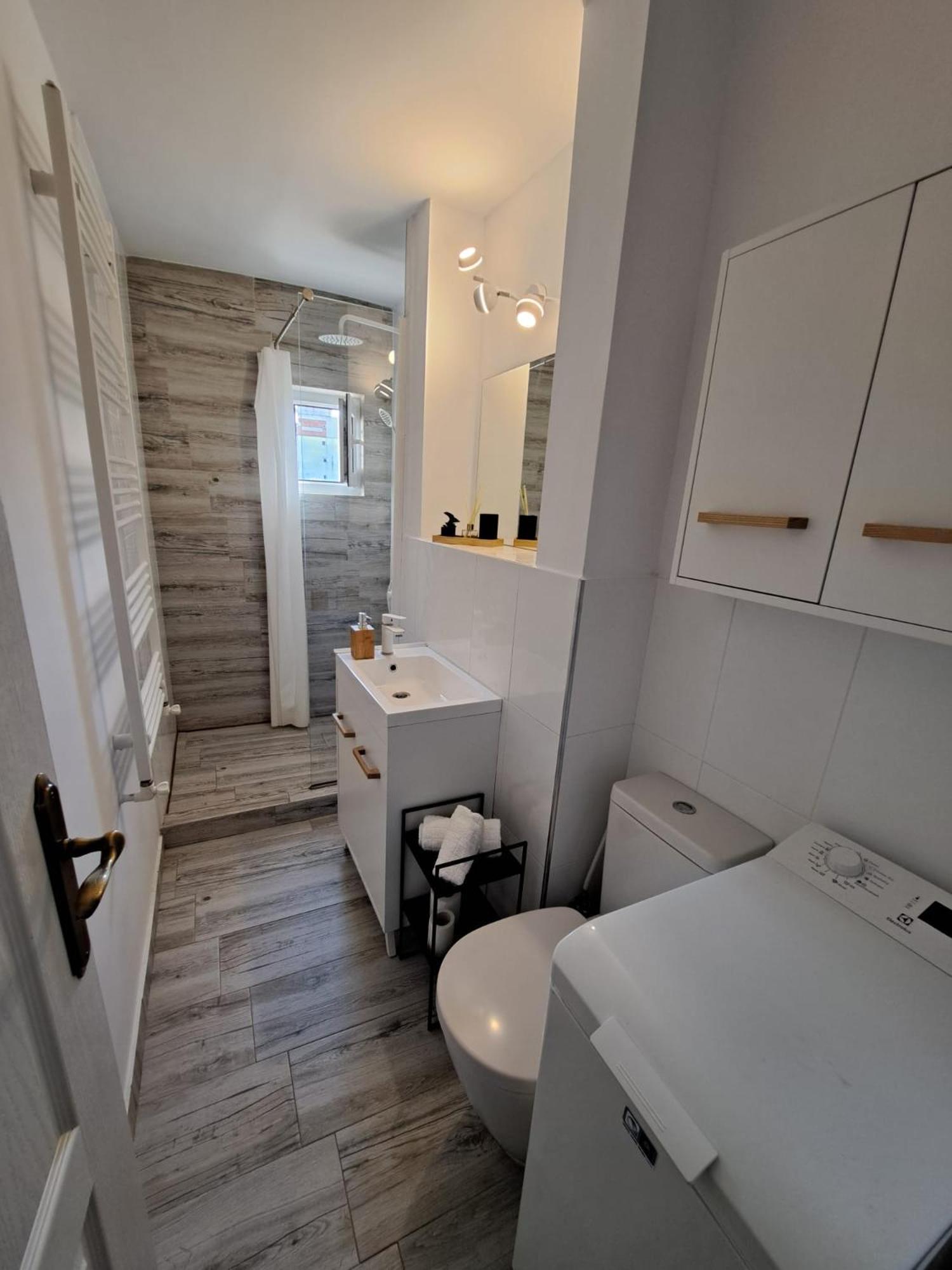 Station'S Loft Apartment Iasi Bagian luar foto